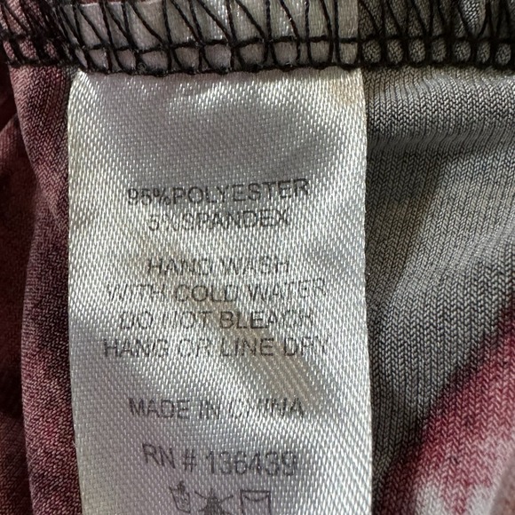 SJS 2X Tank Top Shirt Black Floral Flower Sleeveless Keyhole Scoop Neck Stretch - Picture 6 of 6